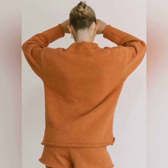 The Lullaby Club Sarah Chunky Knit Shorts + Jumper in Burnt Orange - Picture 3 of 16